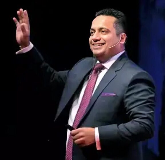 Vivek Bindra business coach and motivational speaker in India